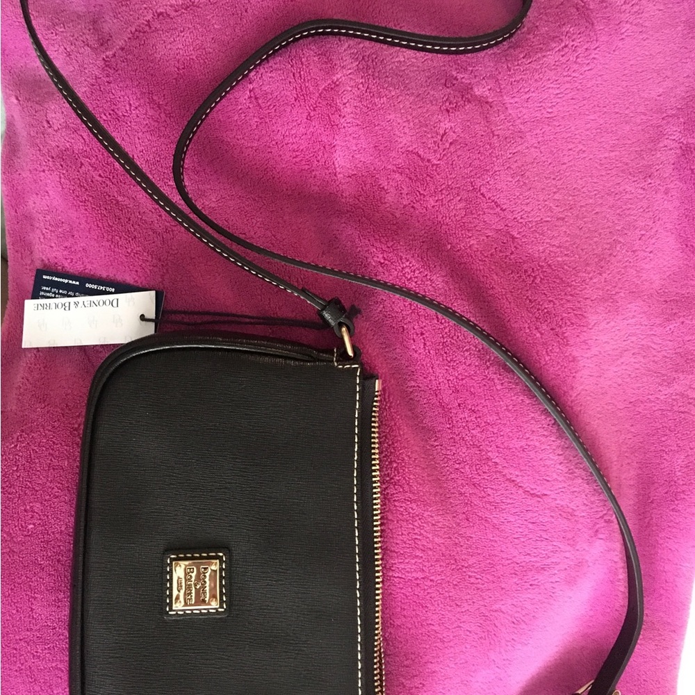 Dooney and Bourke Lexi Crossbody Blk/Blk